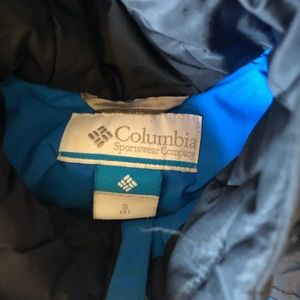 Kids Columbia snow hooded jacket